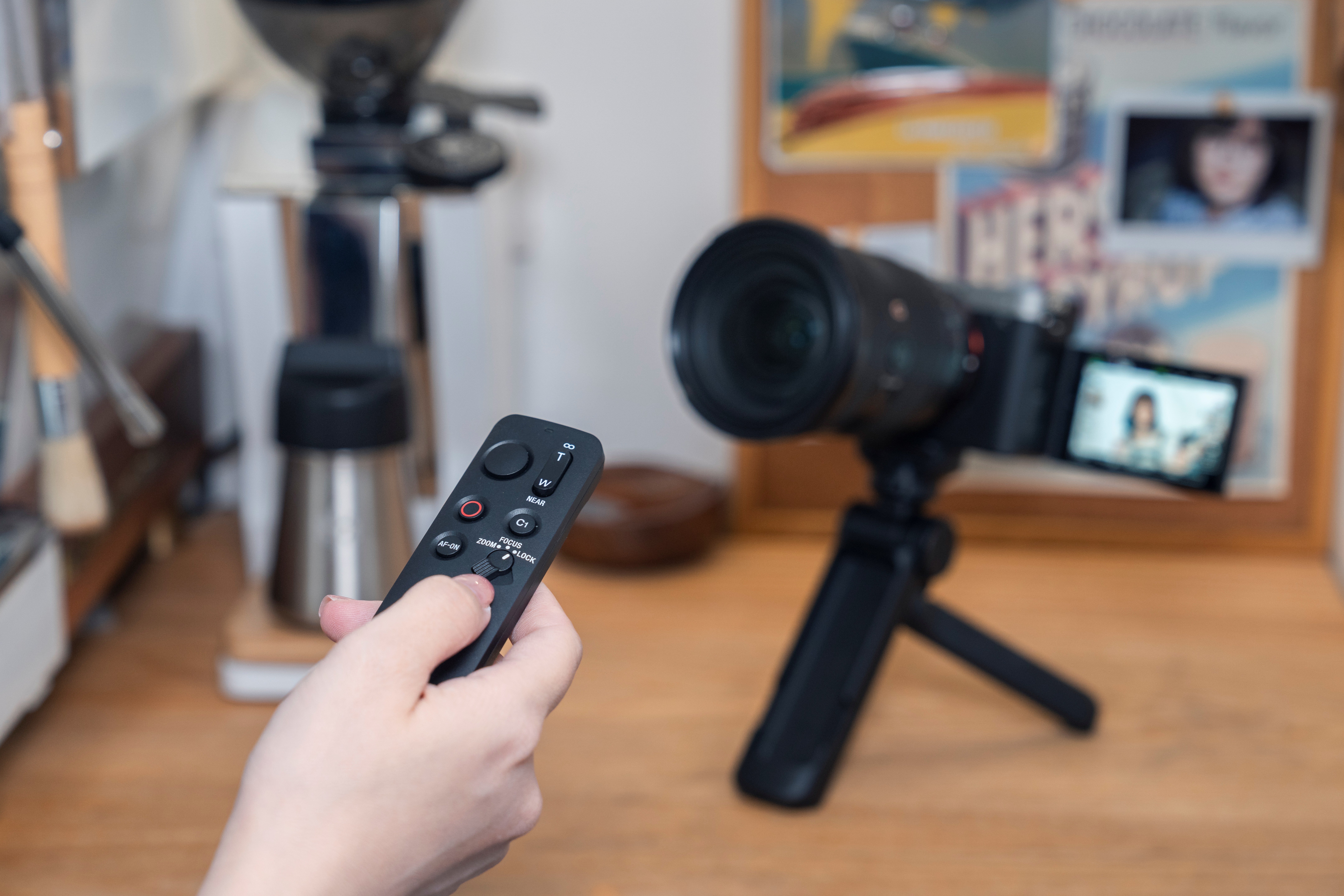 无线畅连 遥控随拍——索尼发布无线蓝牙拍摄手柄GP-VPT3 和无线蓝牙遥控器RMT插图1