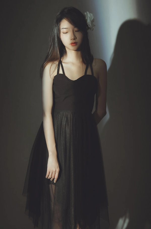 摄影布光技巧：掌握棚拍灯光，玩转唯美人像插图1