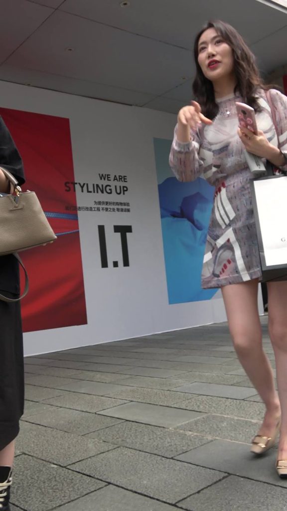 精选街拍摄影 No.002 性感美腿连衣裙MM [1V/1.34GB]插图5