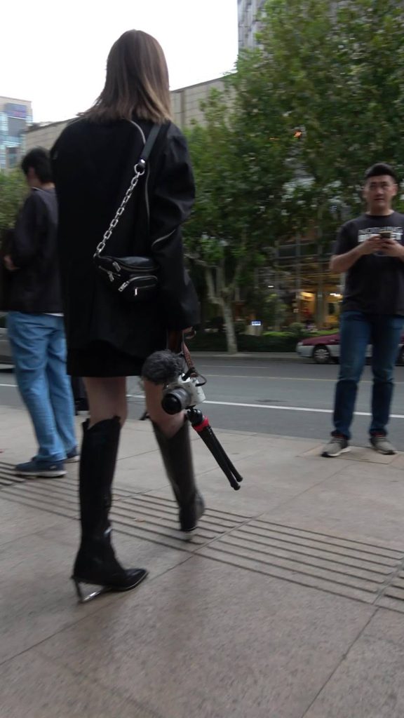 精选街拍摄影 No.011 长靴时尚美女 [1V/1.33GB]插图4