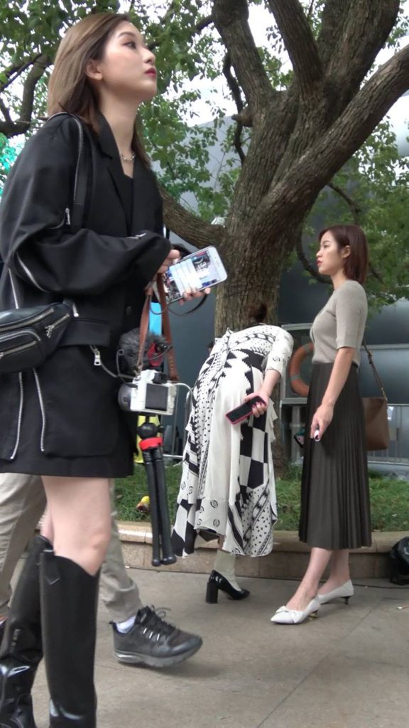 精选街拍摄影 No.011 长靴时尚美女 [1V/1.33GB]插图2