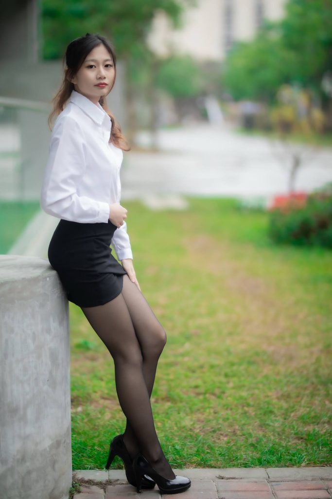 精选街拍摄影 No.013 黑丝配职业装 [31P/18MB]插图