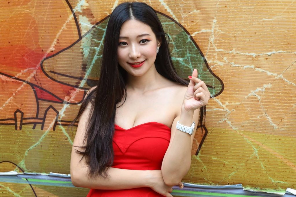 精选街拍摄影 No.025 红色连衣裙 [49P/66MB]插图