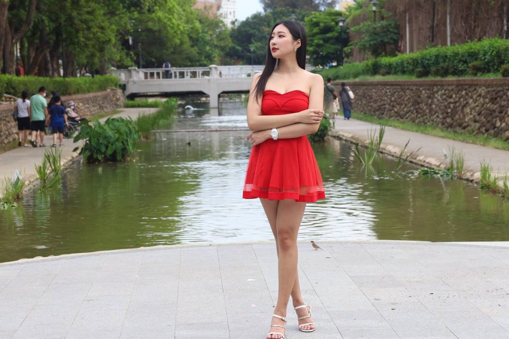 精选街拍摄影 No.025 红色连衣裙 [49P/66MB]插图2