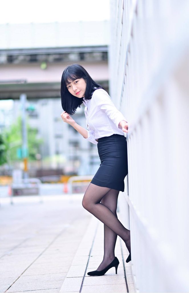 精选街拍摄影 No.043 塔塔醬 OL黑絲美腿 [53P/18MB]插图3