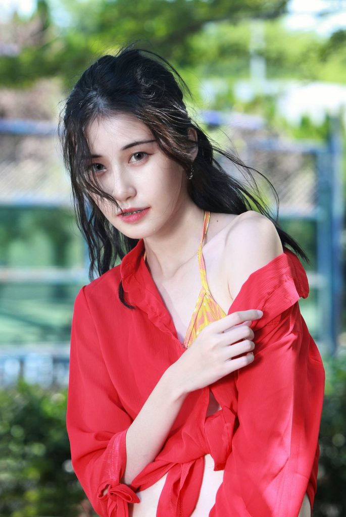 精选街拍摄影 No.055 王紅 性感比基尼涼高美腿 [107P/134MB]插图4