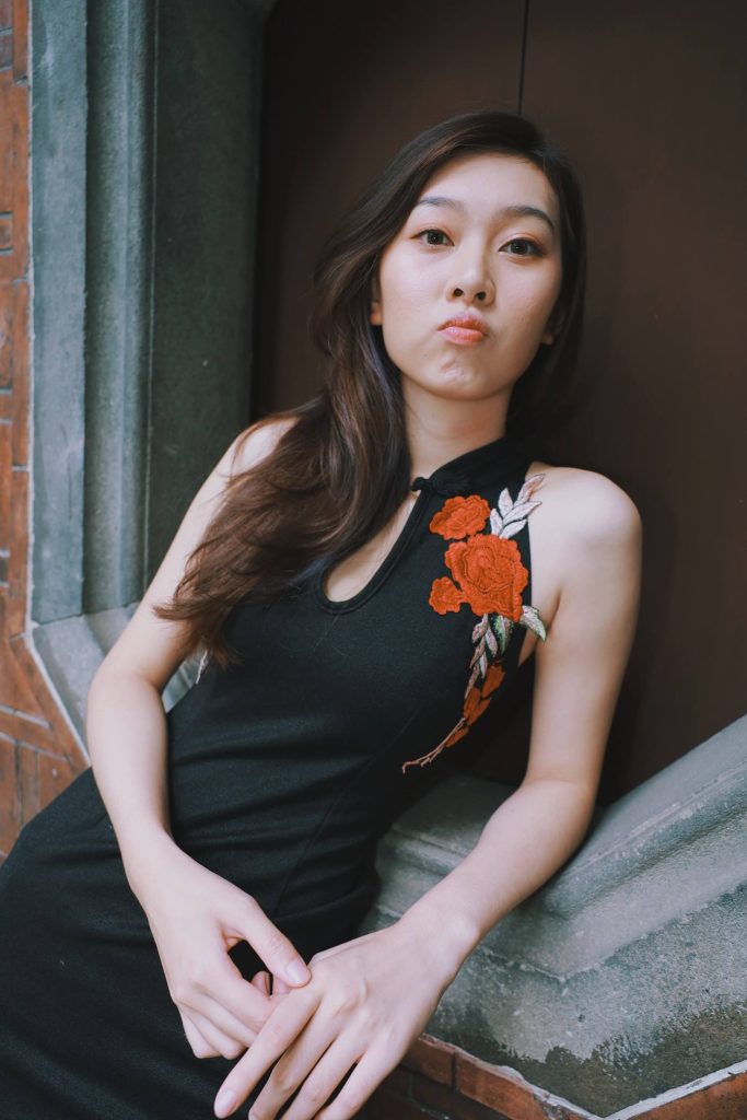 精选街拍摄影 No.067 文文熊 黑色旗袍絲襪高跟美腿 [54P/77MB]插图5