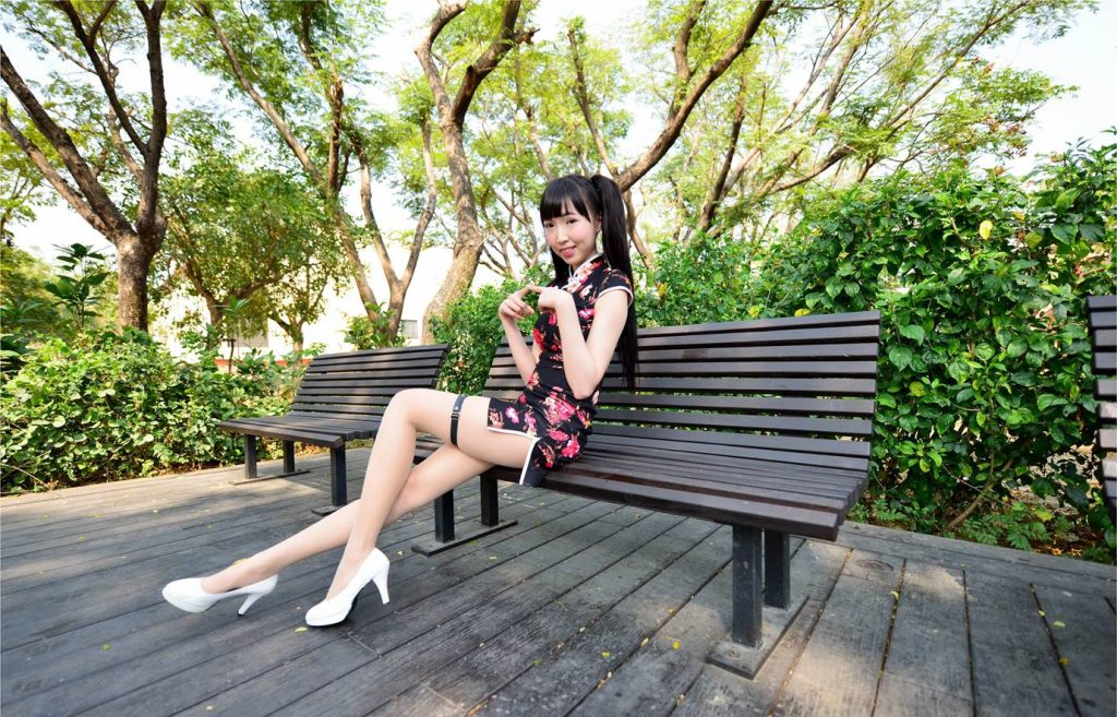 精选街拍摄影 No.078 Yui瑜姬短旗袍絲襪高跟美腿[83P/248MB]插图2