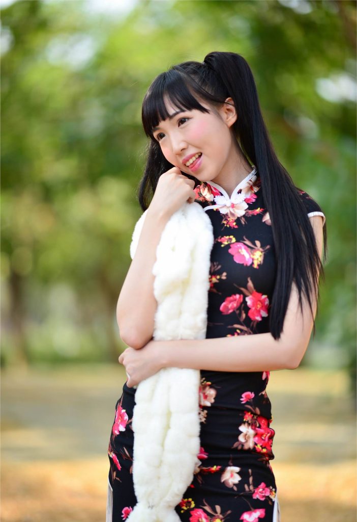 精选街拍摄影 No.078 Yui瑜姬短旗袍絲襪高跟美腿[83P/248MB]插图