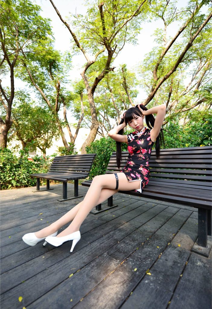 精选街拍摄影 No.078 Yui瑜姬短旗袍絲襪高跟美腿[83P/248MB]插图1