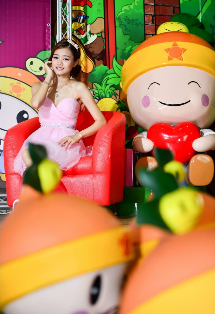 精选街拍摄影 No.083 張元偵 粉紅小禮服高跟美腿 001 [150P/467MB]插图2