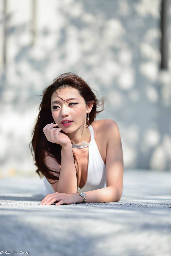 精选街拍摄影 No.092 謝立淇 白色小禮服高跟美腿 [175P/201MB]插图