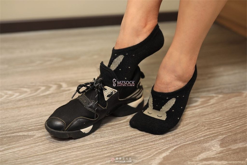 [MZSOCK]爱美足 No.050 果儿 [80P/201MB]插图1