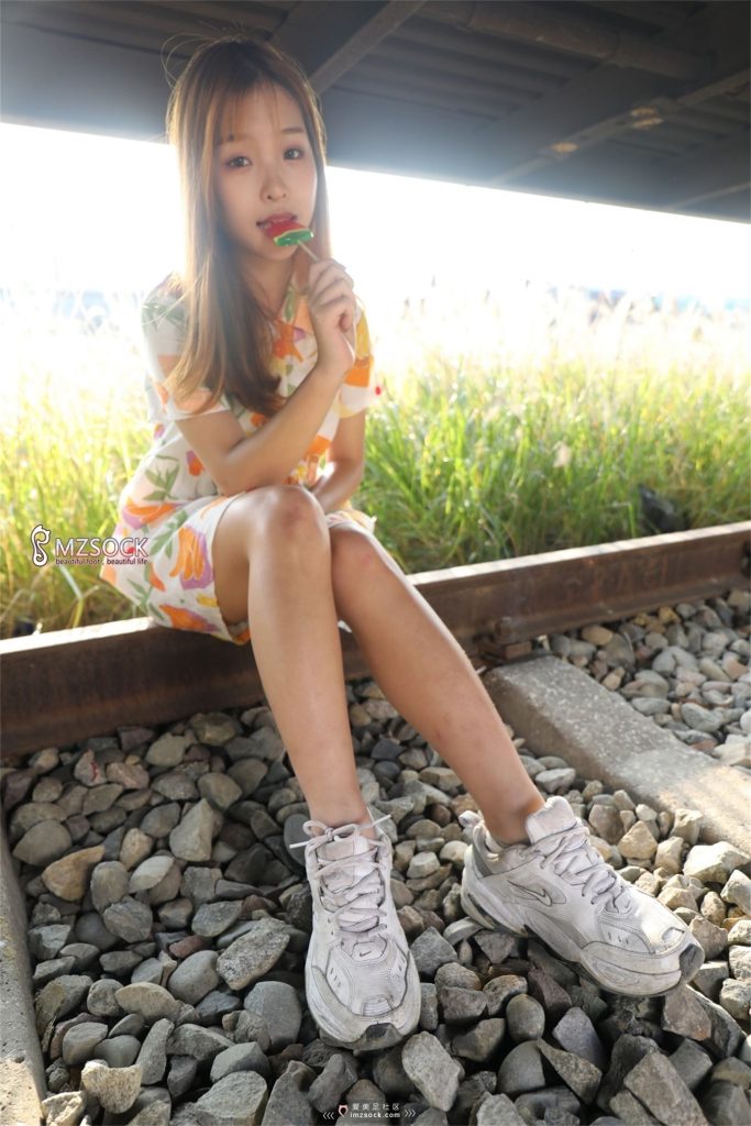 [MZSOCK]爱美足 No.072 Ella! [107P/316MB]插图1