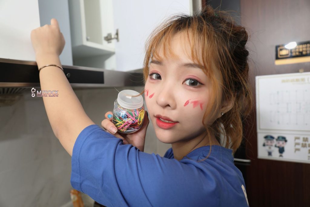 [MZSOCK]爱美足 No.077 Ella！[84P/290MB]插图2