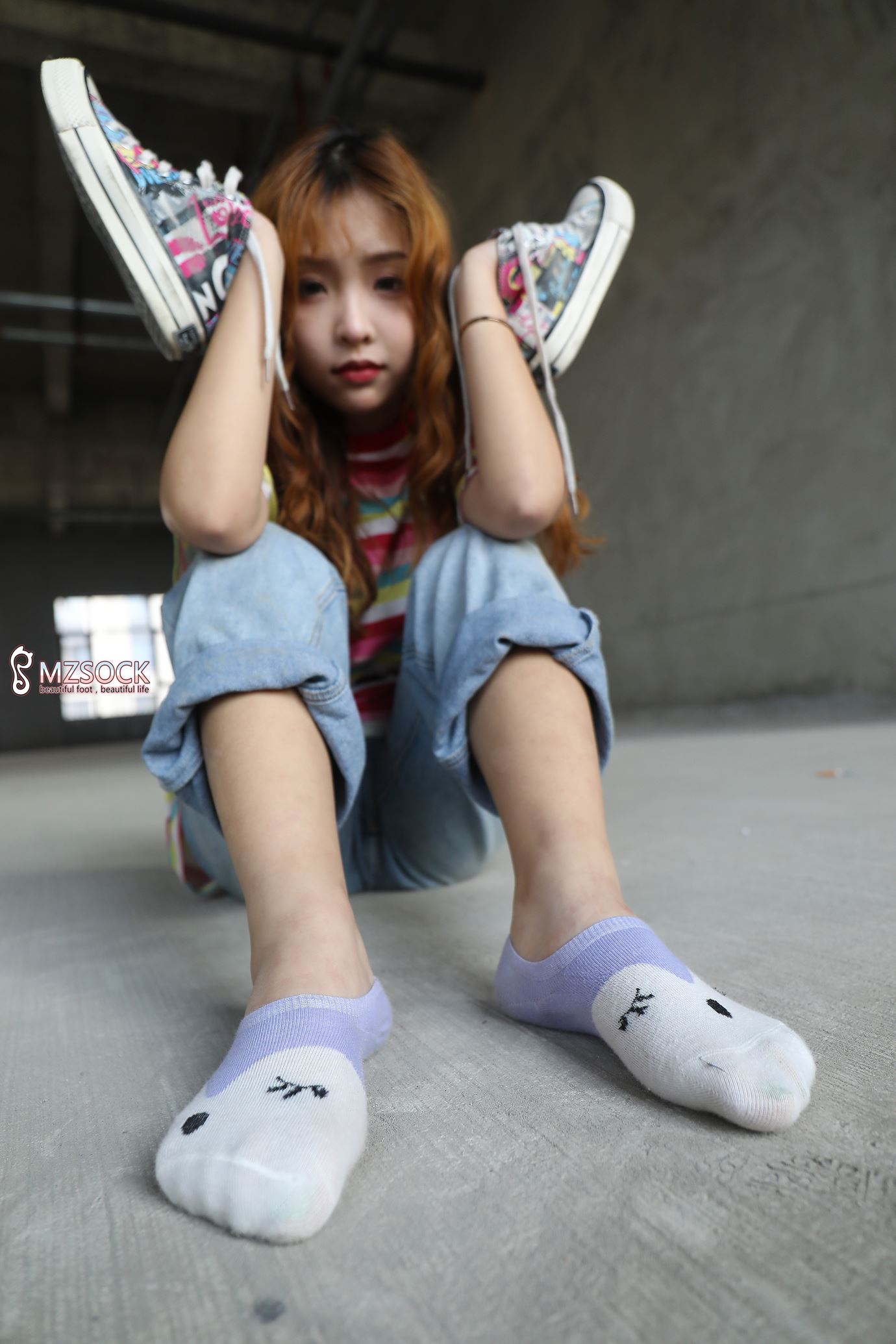 [MZSOCK]爱美足 No.081 Ella [53P/294MB]-无料摄影圈
