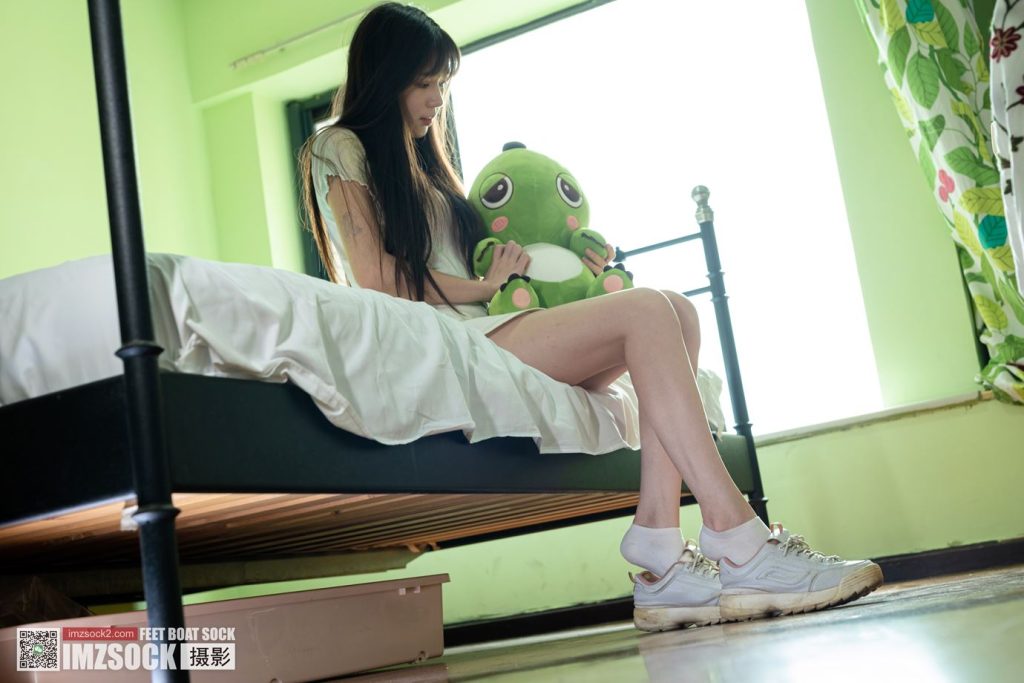 [MZSOCK]爱美足 No.089 音音 [123P/1V/1.72GB]插图