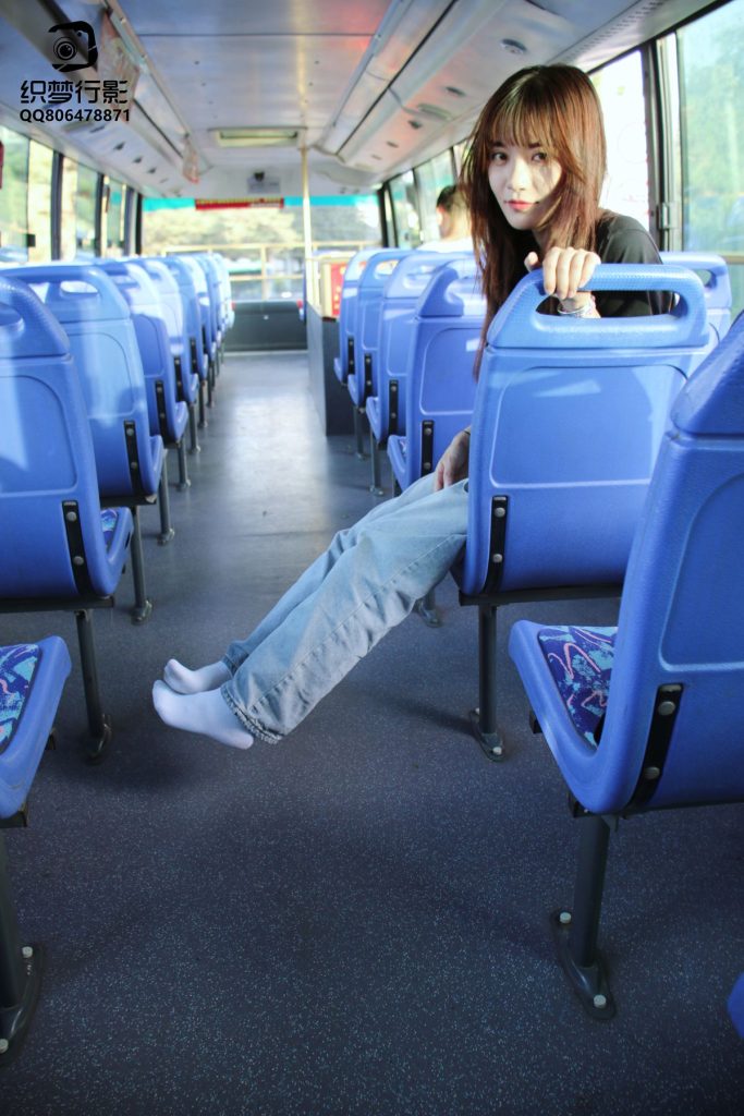 [织梦映像] NO.002-城市公交-开往幸福的列车 [100P/1V/2.76GB]插图3