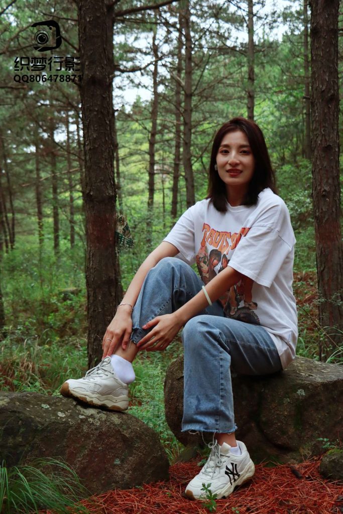 [织梦映像] NO.010-魔法森林-细雨随风燕泥香 [100P/1V/4.98GB]插图3