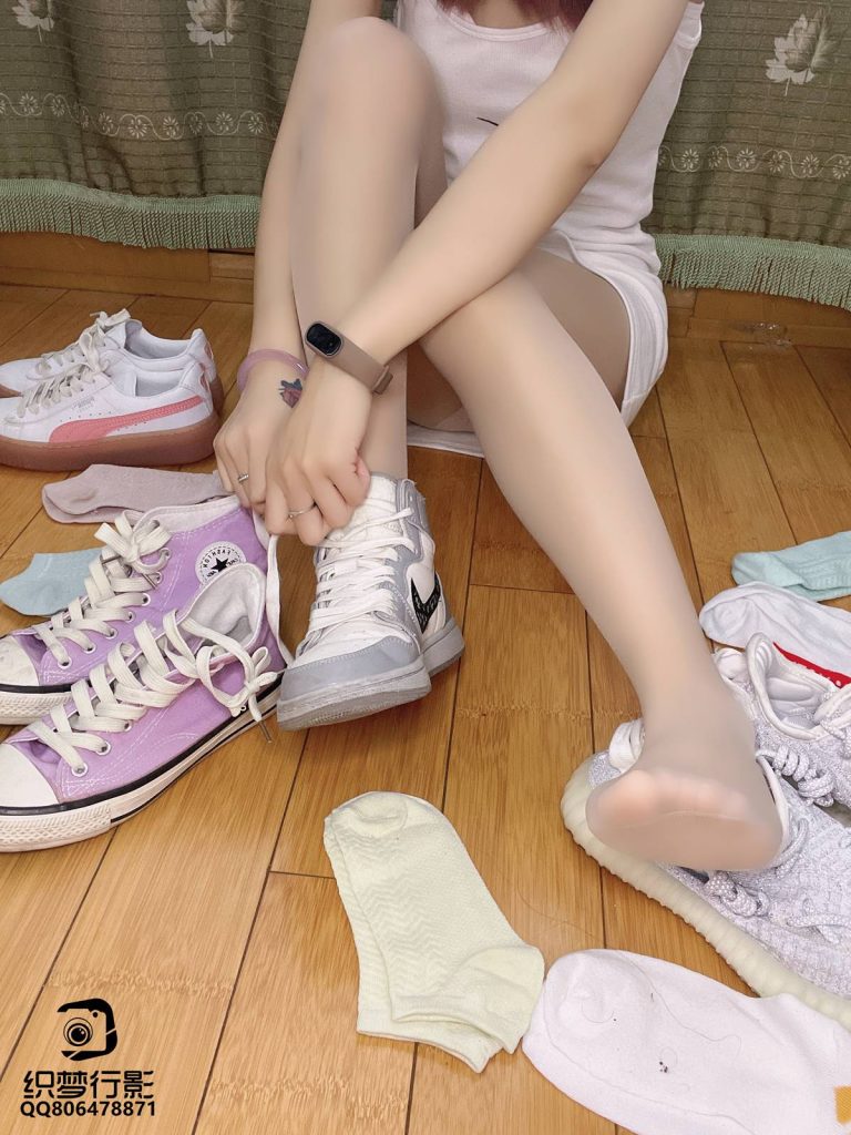 [织梦映像]NO.020 耐克白衣[70P/1V/1.38GB]插图3