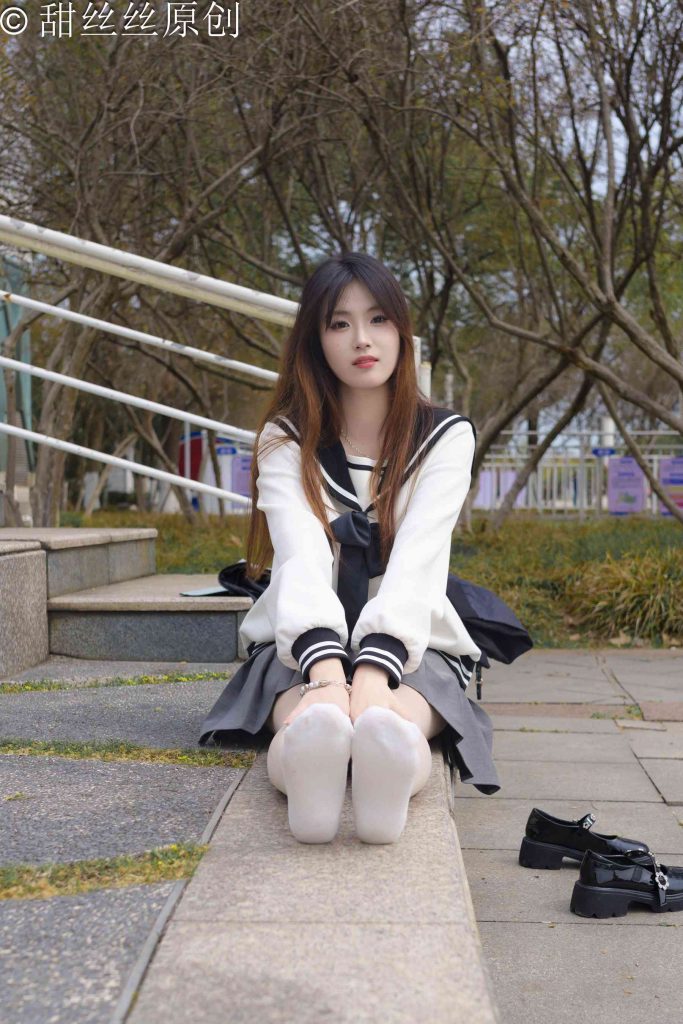 甜丝丝 No.003 梅雨季的公园 [7P/1V/3.07GB]插图2