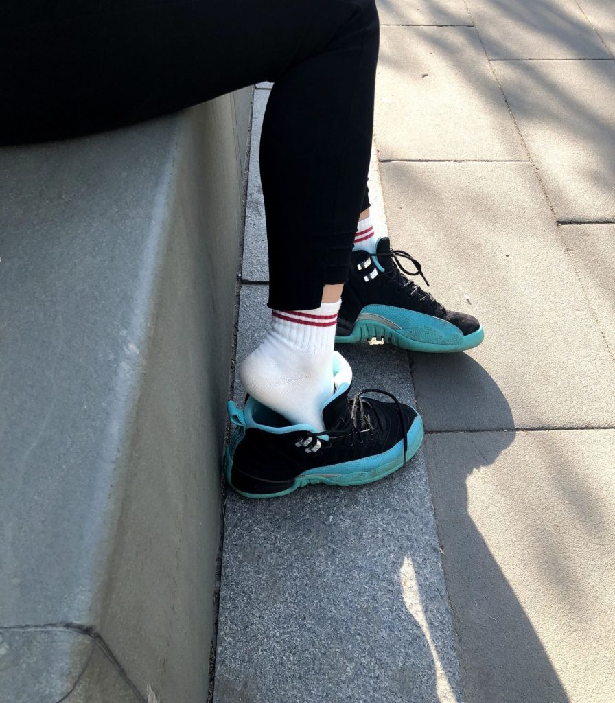 安乔乔儿(Nia乔乔) NO.001 户外露脚脚[80P/274MB]插图1