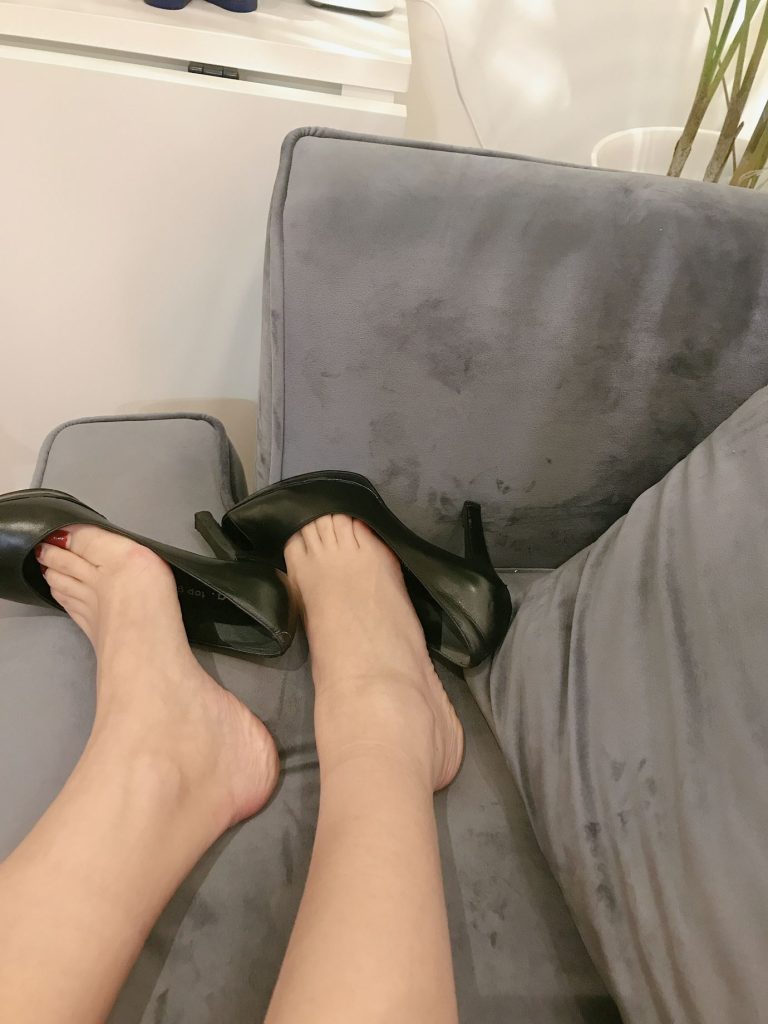 安乔乔儿(Nia乔乔) NO.003 妈妈的高跟鞋[146P/329MB]插图2