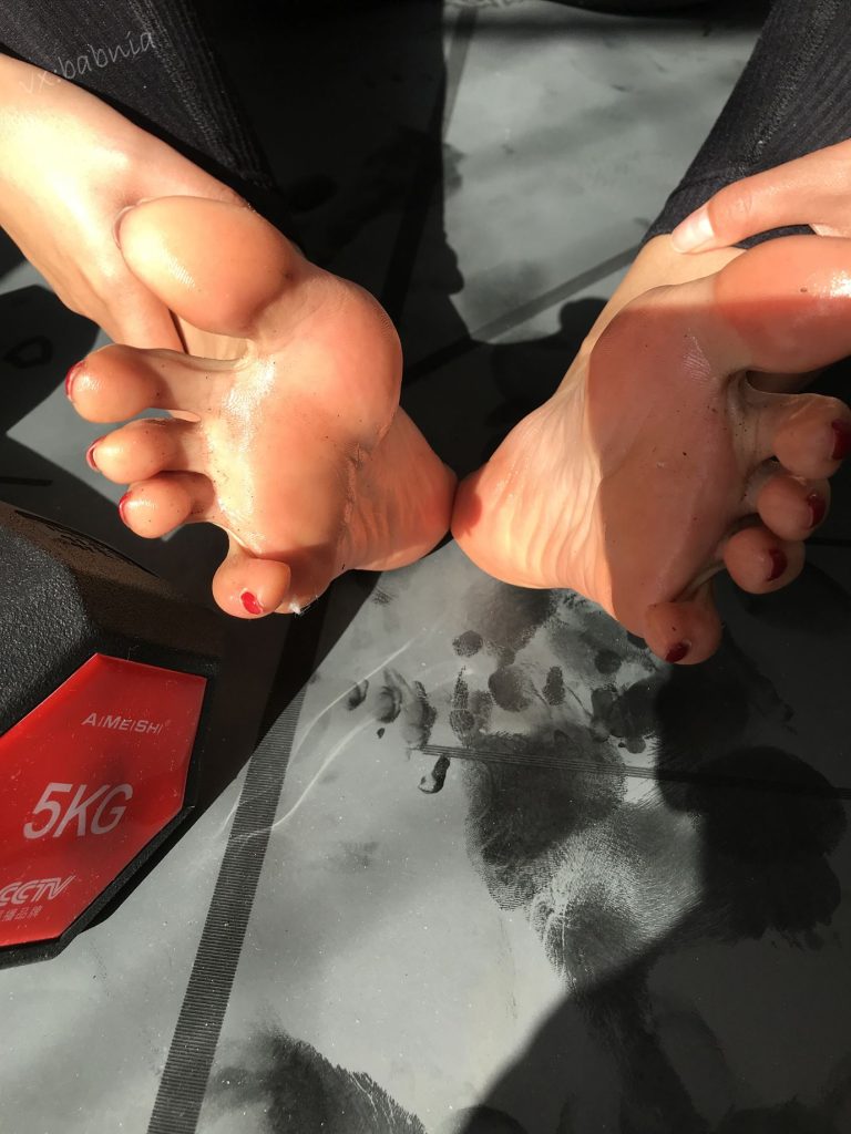 安乔乔儿(Nia乔乔) NO.013 乔乔做瑜伽[119P/502MB]插图3