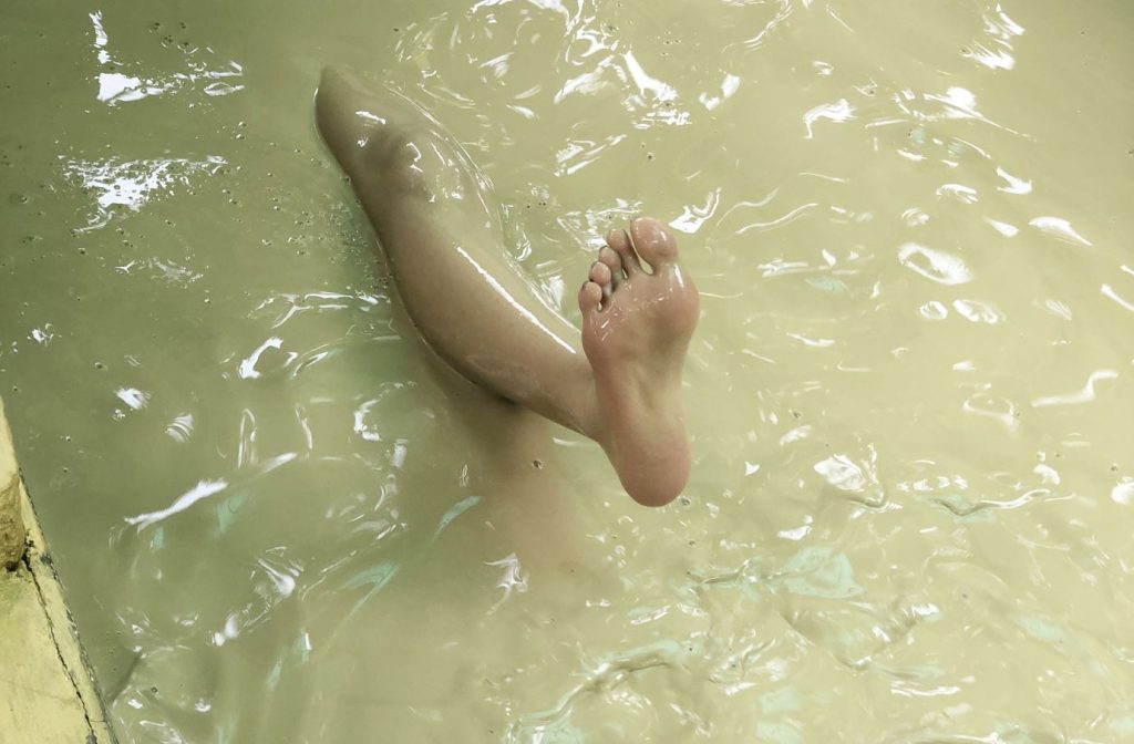 安乔乔儿(Nia乔乔) NO.014 泥浆浴[97P/365MB]插图