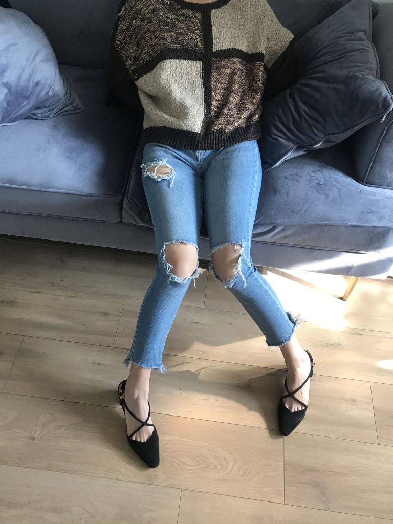 安乔乔儿(Nia乔乔) NO.015 脏脚踩鸡蛋[116P/412MB]插图1