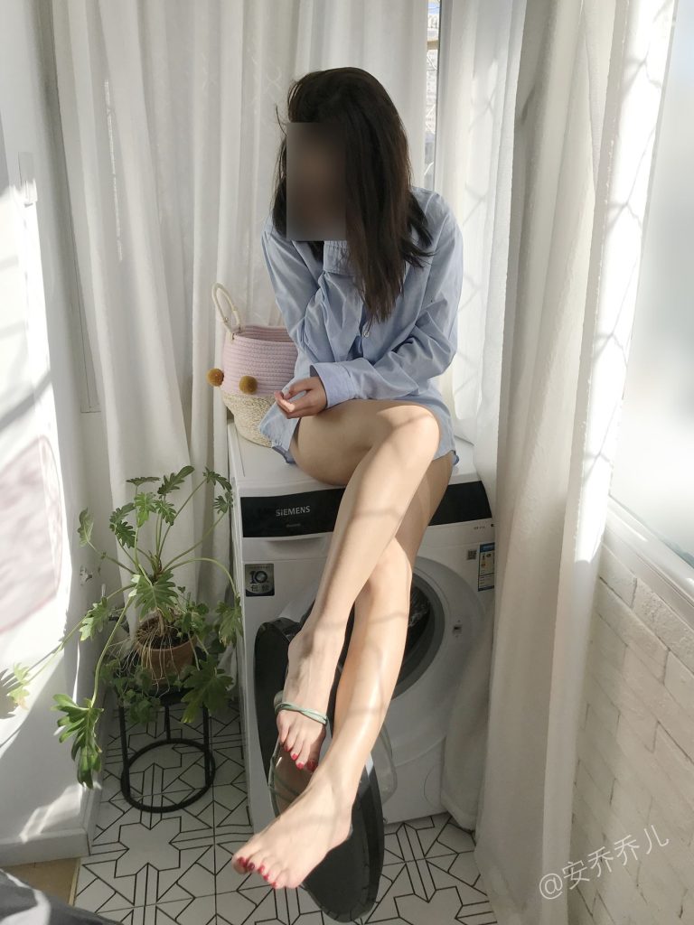 安乔乔儿(Nia乔乔) NO.016 阳台洗衣房[104P/476MB]插图