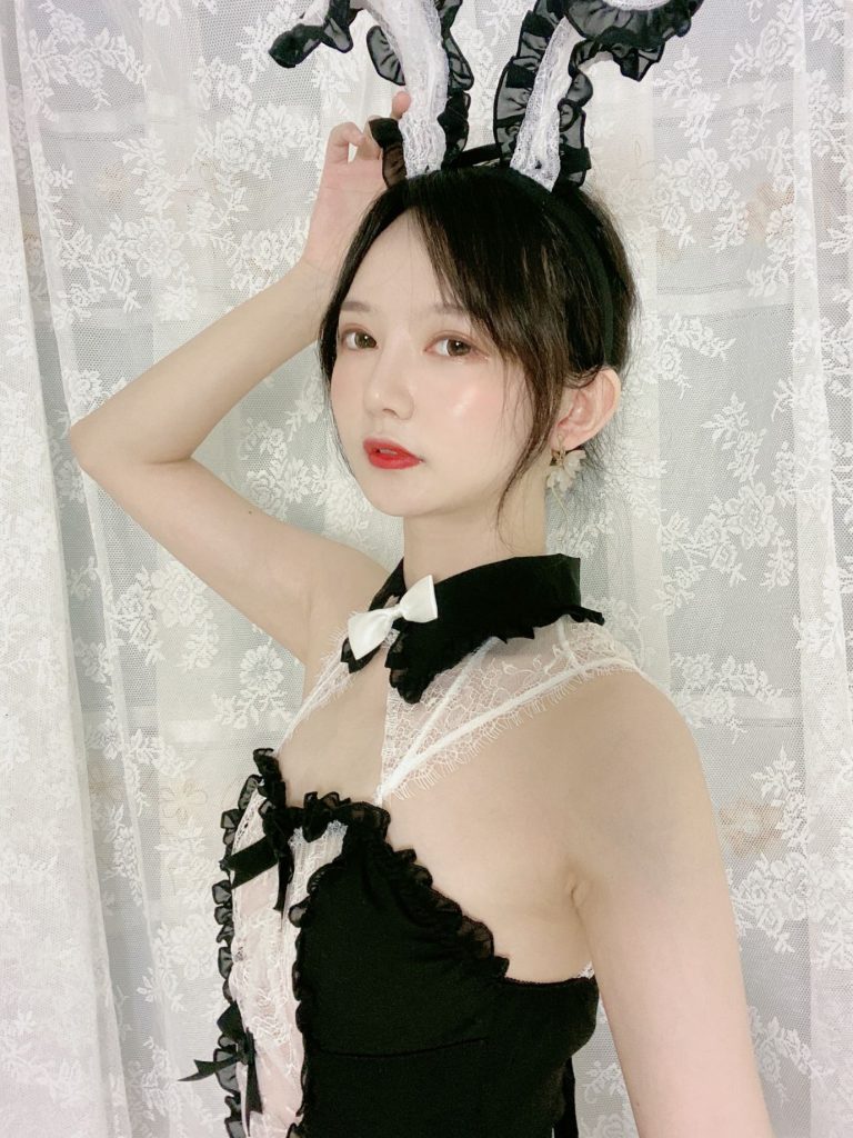 51酱 NO.005 – 油光袜[59P/4V/284MB]插图1