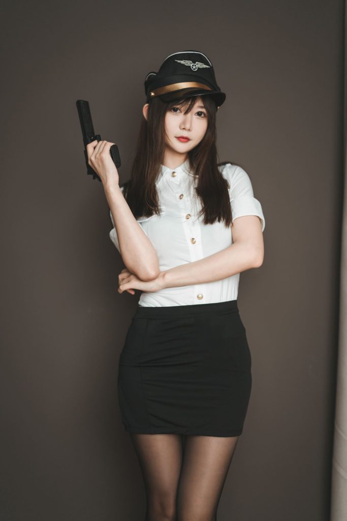 51酱 010 制服 [71P/399MB]插图1