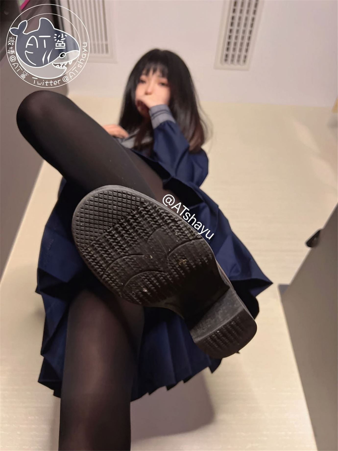 AT鲨 NO.015 – JK黑丝[41P/168MB]-无料摄影圈