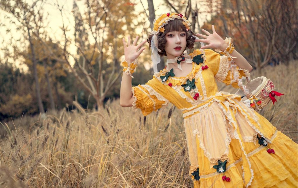 阿包也是兔娘 NO.005 – lolit黄裙[12P/97.4MB]插图1