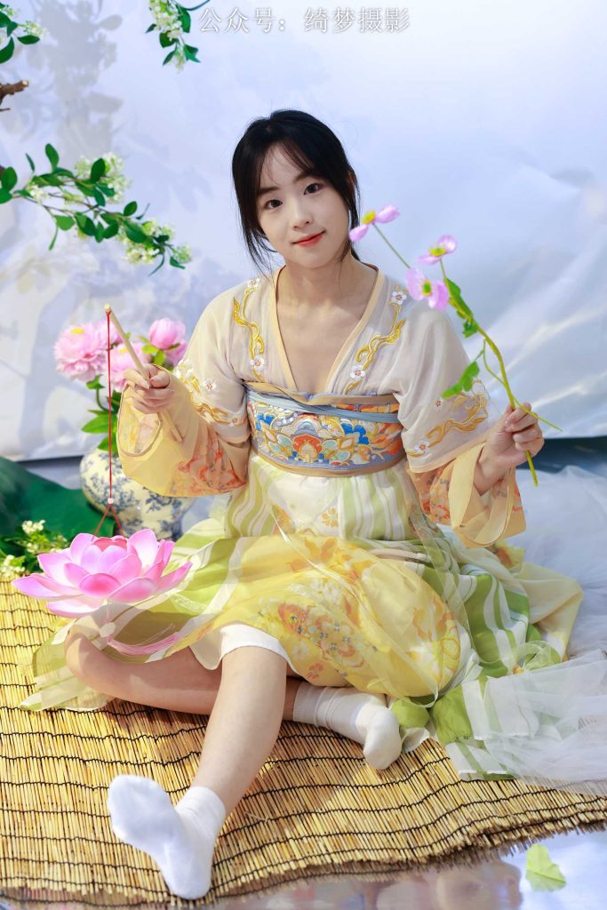 绮梦摄影 2024.08.26 NO.007 Aubrey 精选版[168P/1V/7.52GB]插图3