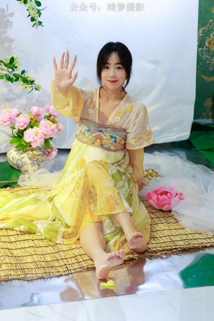 绮梦摄影 2024.08.26 NO.007 Aubrey 精选版[168P/1V/7.52GB]插图5