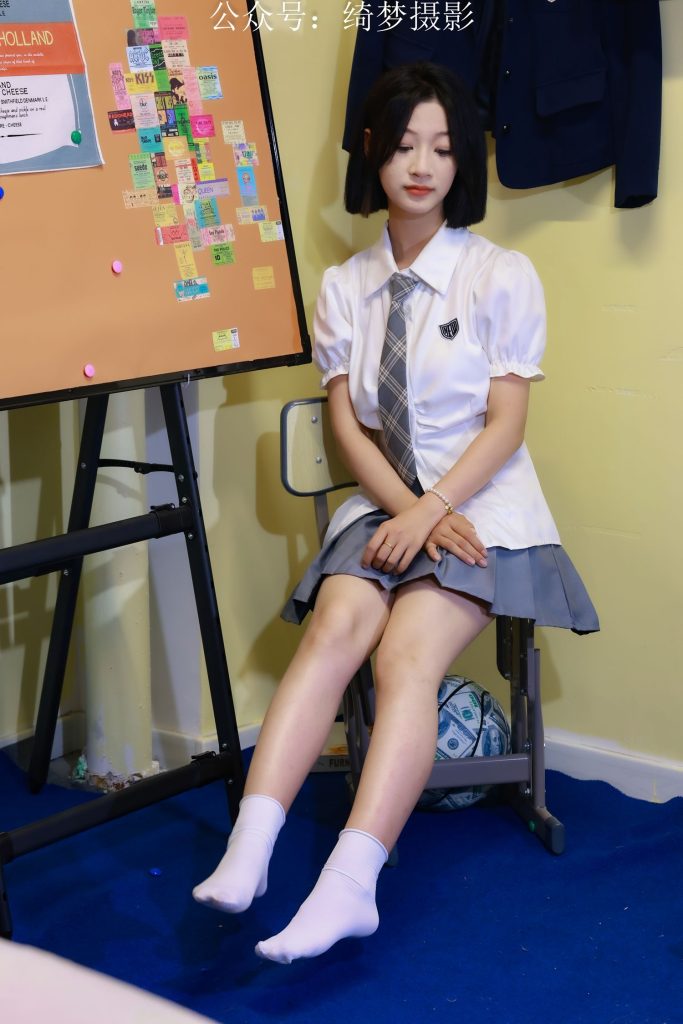 绮梦摄影 2024.08.29 NO.010 Light 珍藏无修无水印版[632P/1V/12.6GB]插图5