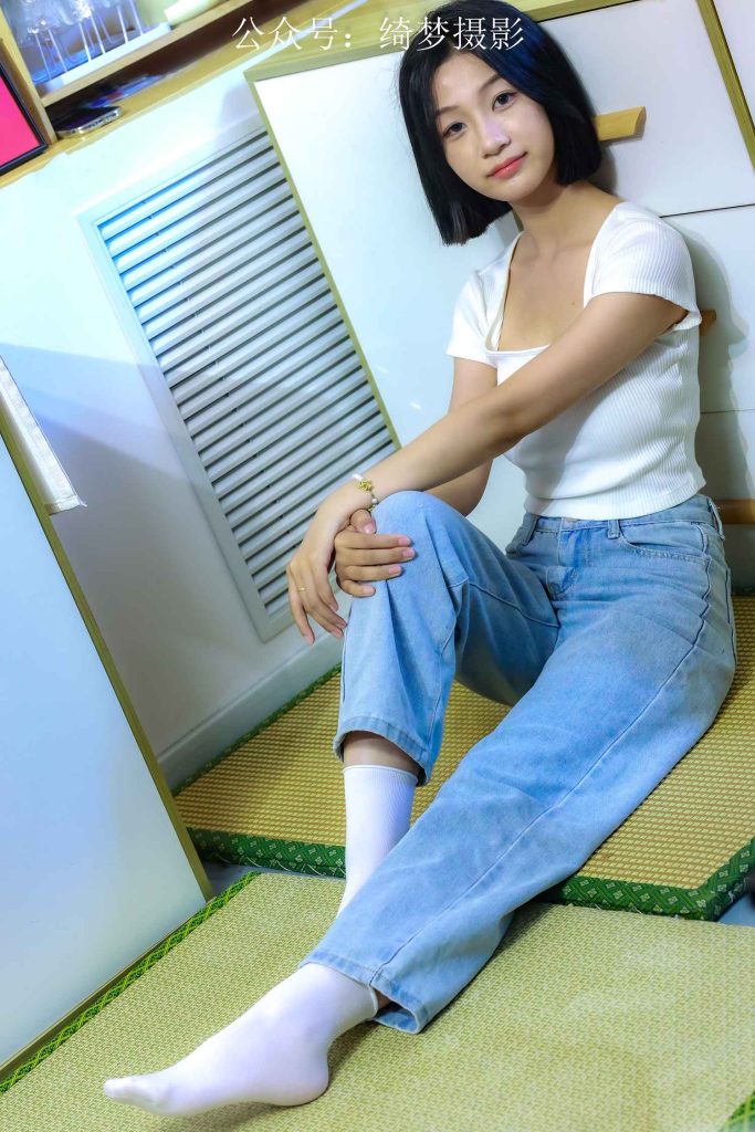 绮梦摄影 2024.09.07 NO.019 Light 珍藏无修无水印版[491P/1V/9.32GB]插图1