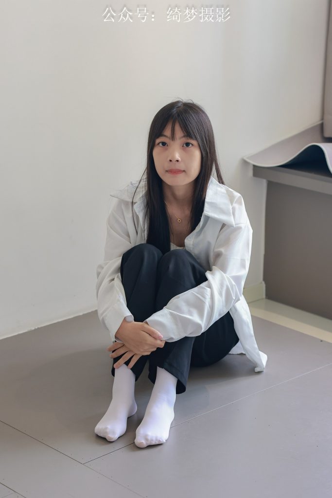 绮梦摄影 2024.09.19 NO.027 团子 珍藏无修无水印版[674P/7.77GB]插图3