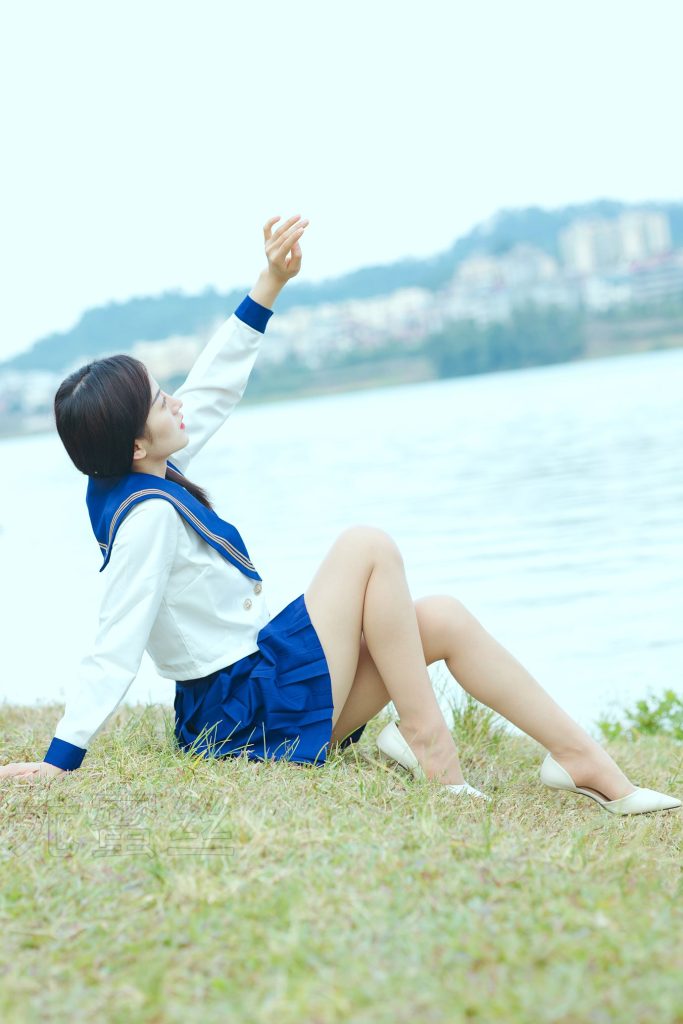 尤蜜丝摄影作品 NO.061 穿搭推广展示图集[35P/295MB]插图2