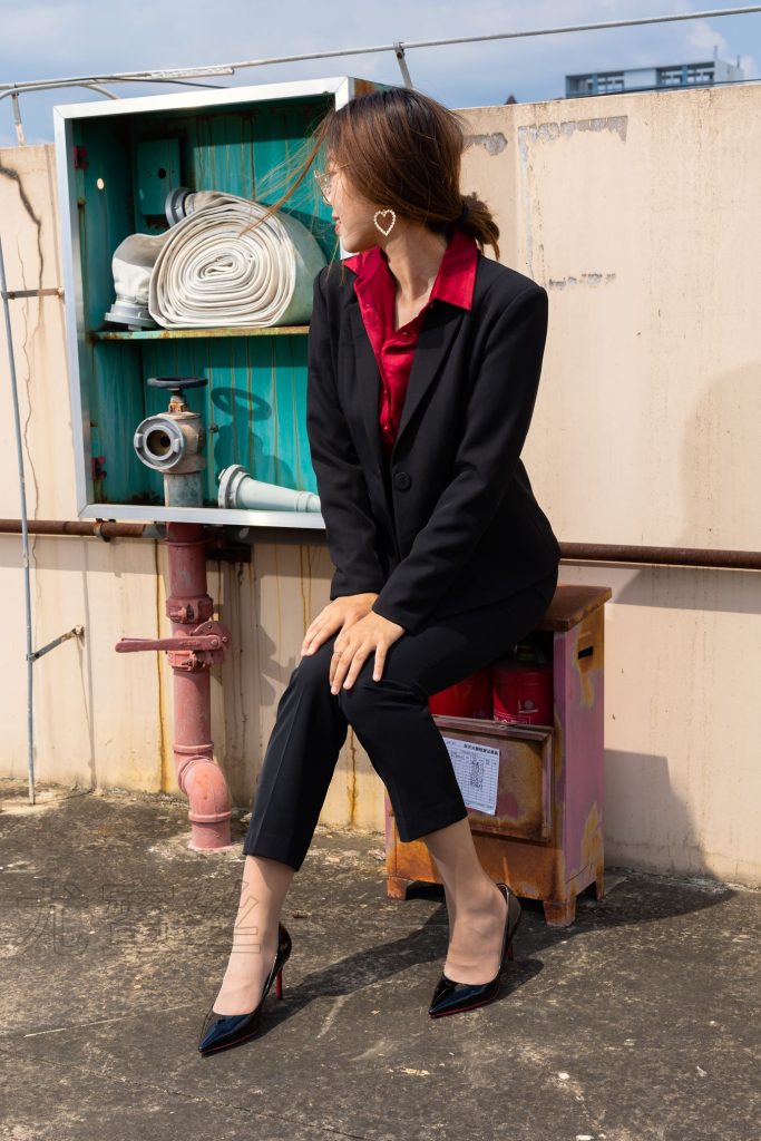 尤蜜丝摄影作品 NO.078 穿搭推广展示图集[70P/605MB]插图2