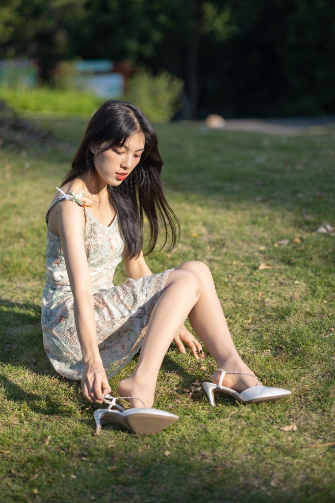 尤蜜丝摄影作品 NO.087 穿搭推广展示图集[101P/1V/976MB]插图2