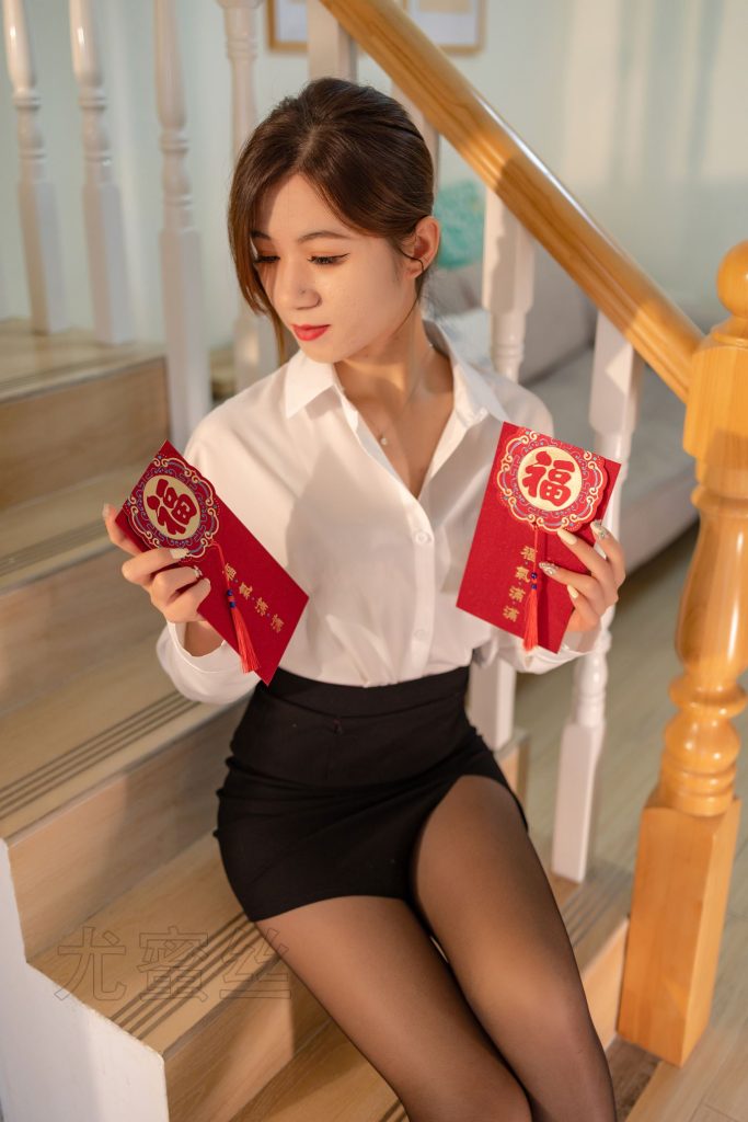 尤蜜丝摄影作品 NO.098 穿搭推广展示图集[51P/491MB]-无料摄影圈