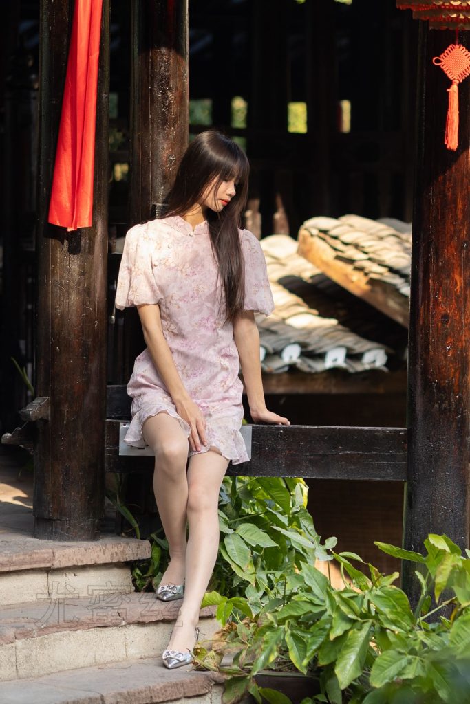 尤蜜丝摄影作品 NO.100 穿搭推广展示图集[95P/901MB]插图1