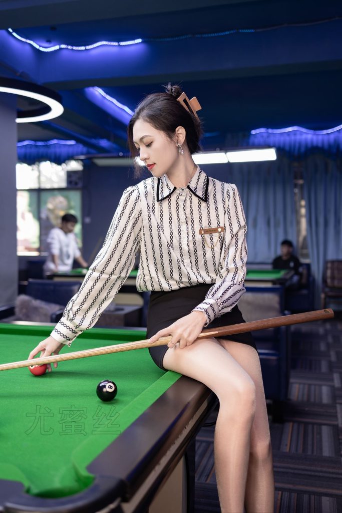 尤密思 No.131 穿搭推广展示图集[60P/545MB]插图1