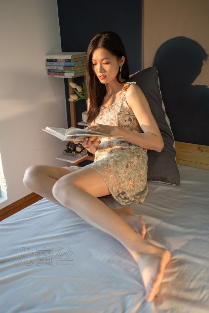 [尤蜜丝摄影作品]穿搭写真 NO.137[100P/783MB]插图3