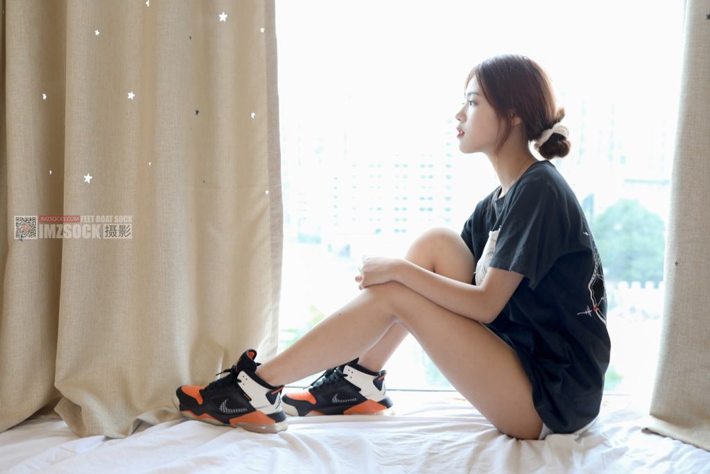 [MZSOCK]爱美足摄影作品 NO.127 芊芊[92P/1V/1.52GB]插图1