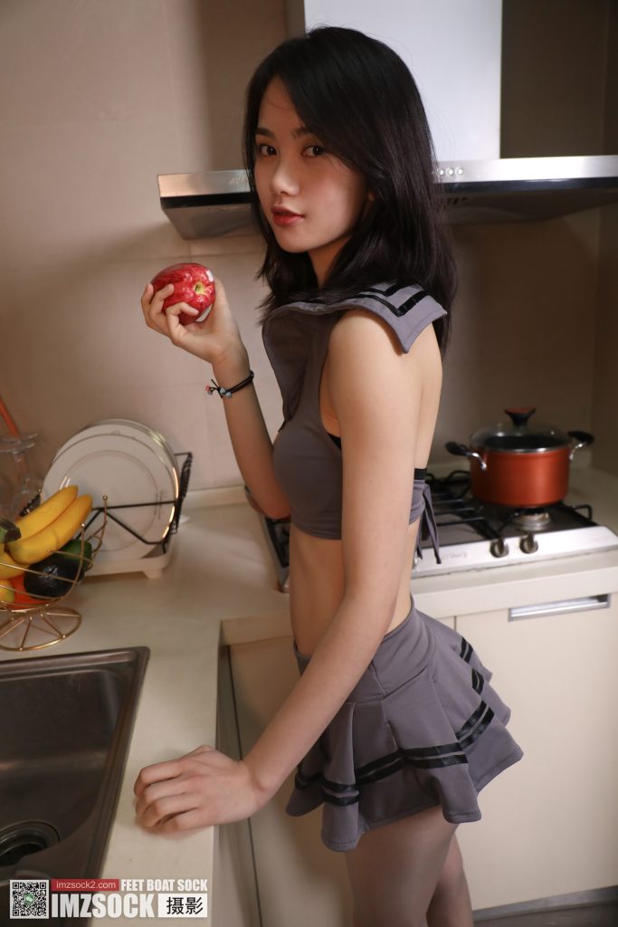 [MZSOCK]爱美足摄影作品 NO.184 雨沫[14P/130MB]插图3