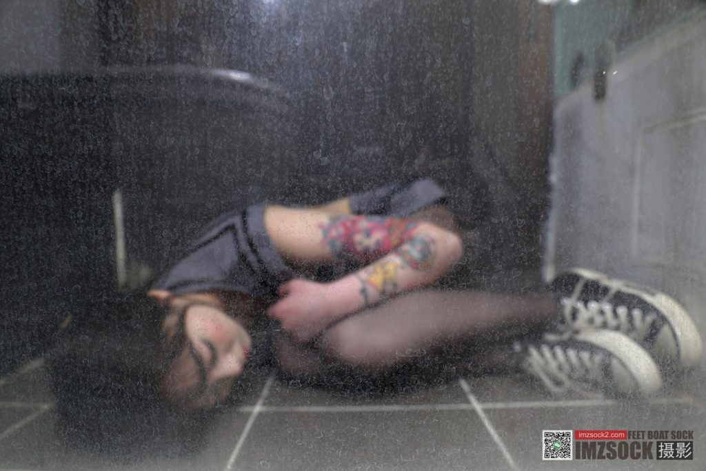 [MZSOCK]爱美足摄影作品 NO.193 梦琪[9P/95MB]插图1